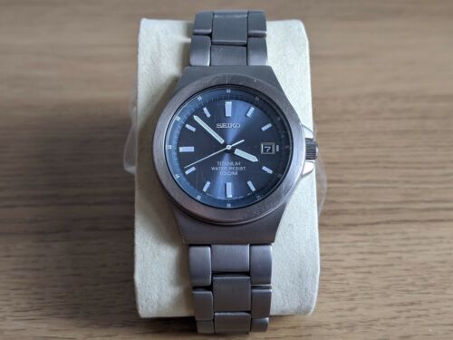 Men's SEIKO TITANIUM Watch - 100 M - V732-0P30 | WatchCharts
