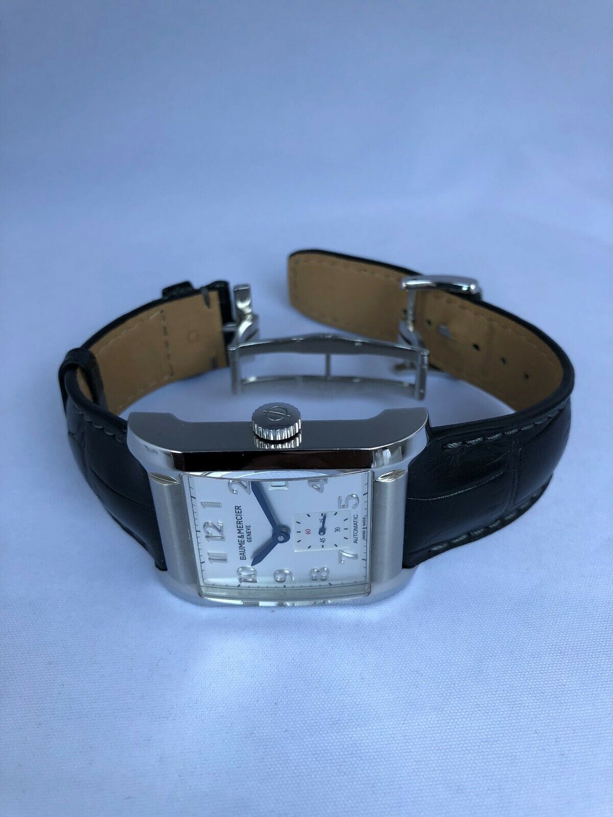 BAUME MERCIER HAMPTON SWISS AUTOMATIC SILVER DIAL TANK DATE