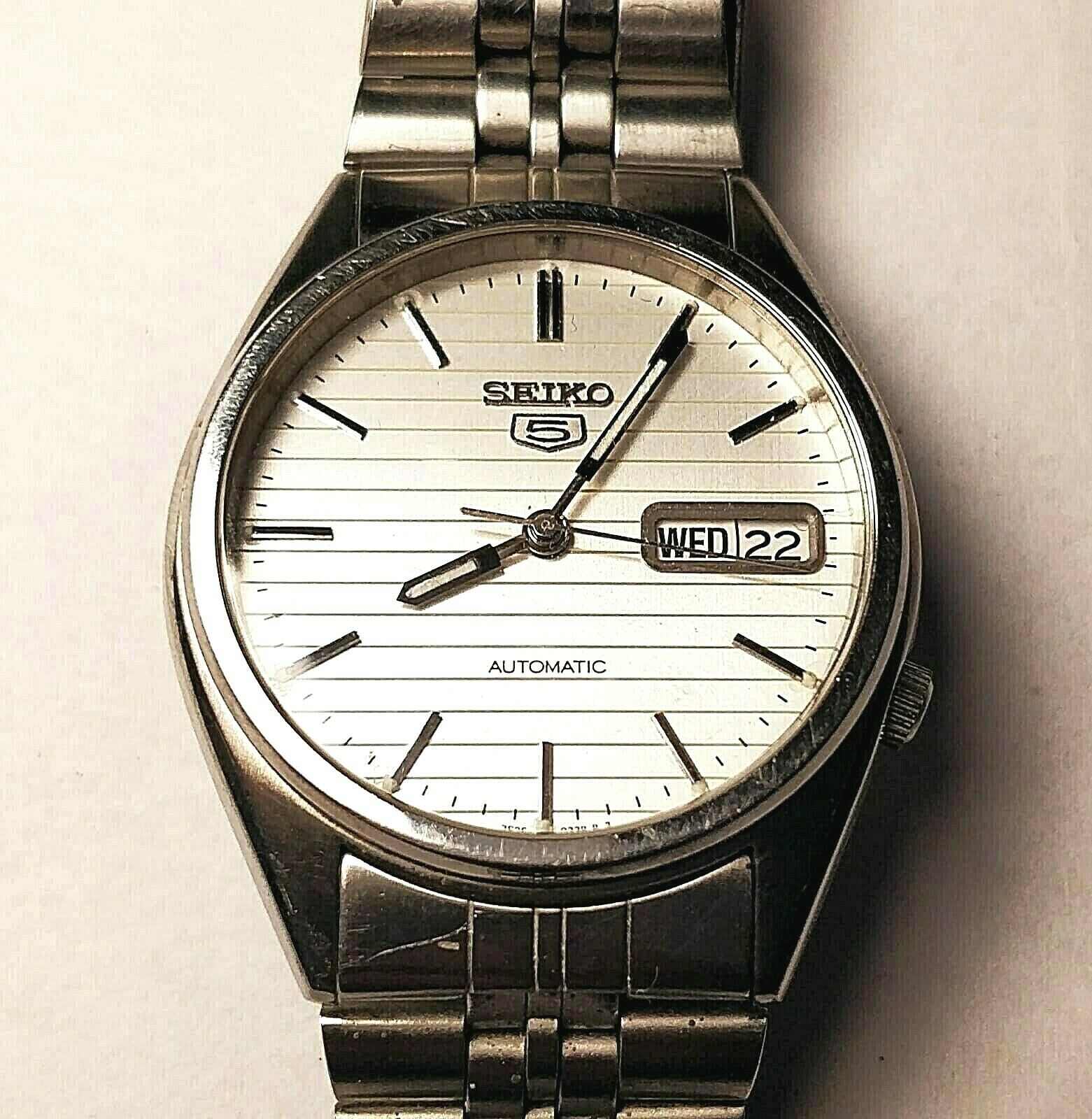 SEIKO 5 7s26-3060 VINTAGE Automatic Sapphire Cristal 21 Jewels