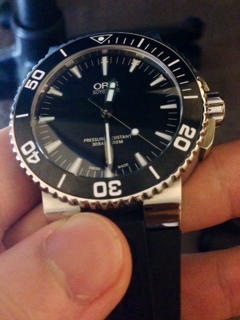 Oris Aquis Date 43 73376534154