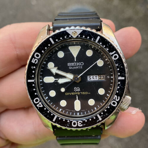 LOVELY SEIKO 7458 7000 QUARTZ SQ DIVERS 150M DAY DATE WATCH MAY