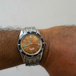 Vintage Olympia Orient Weekly 21 diver manaul winding watch