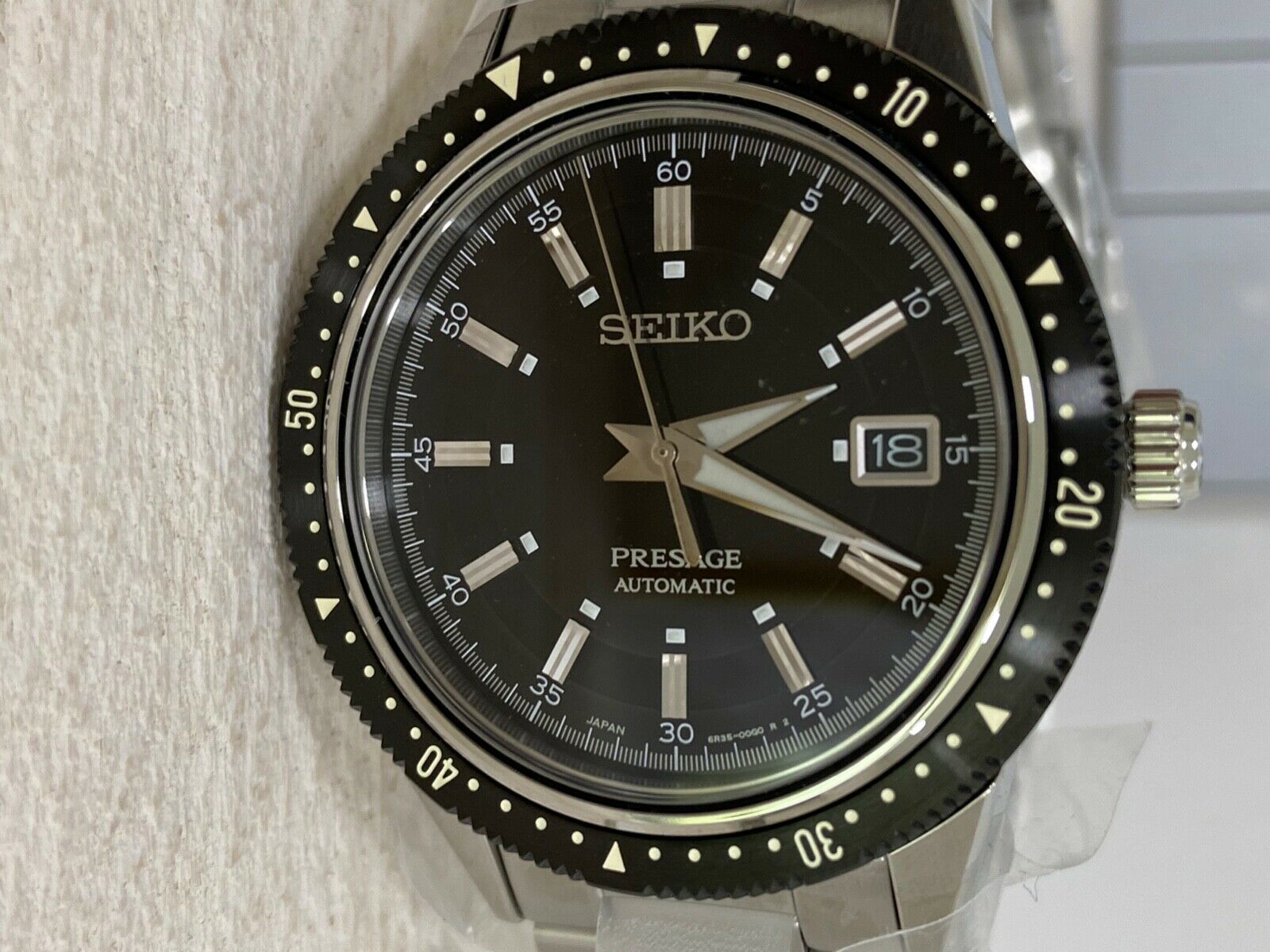 Seiko Presage SPB131J1 Quadrate Nero con pellicole !!!! | WatchCharts