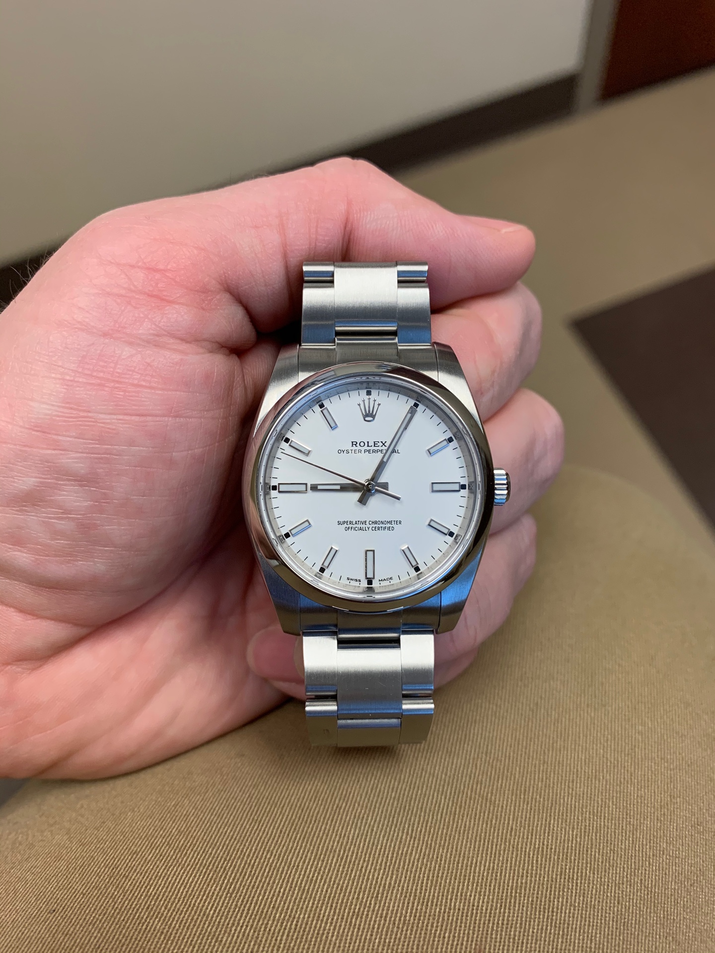 Rolex oyster 2025 perpetual 34 white