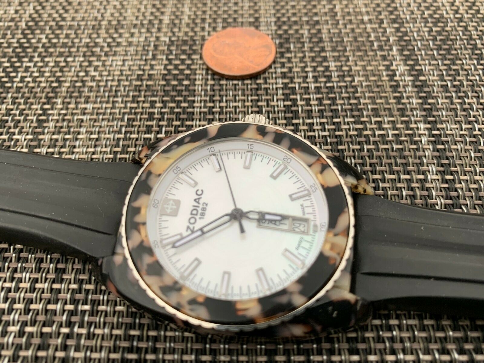 さとさず ZODIAC SWISS WATCH ZS5543 TORTOISE SHELL SPEED DRAGON WATCH