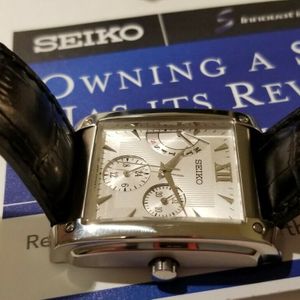 Seiko 5Y66-0AC0 R2 Water Resistant Quartz Japan Movement Men's Watch 35mm.  | WatchCharts