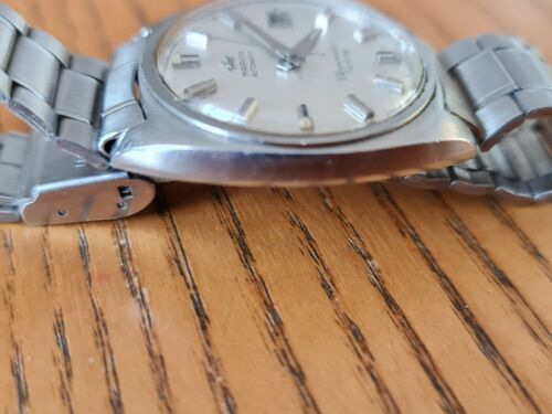 Vintage Marvin Automatic Chronometer Victory Mens Watch