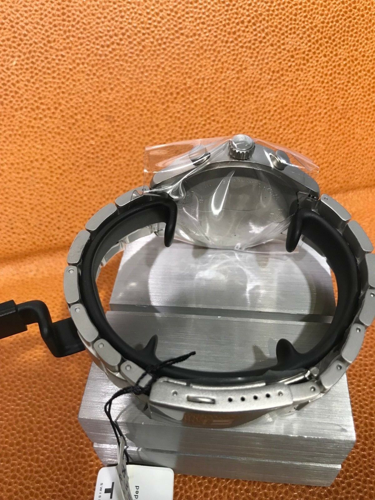 t1166171104700