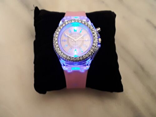 Ladies watch with outlet light up face