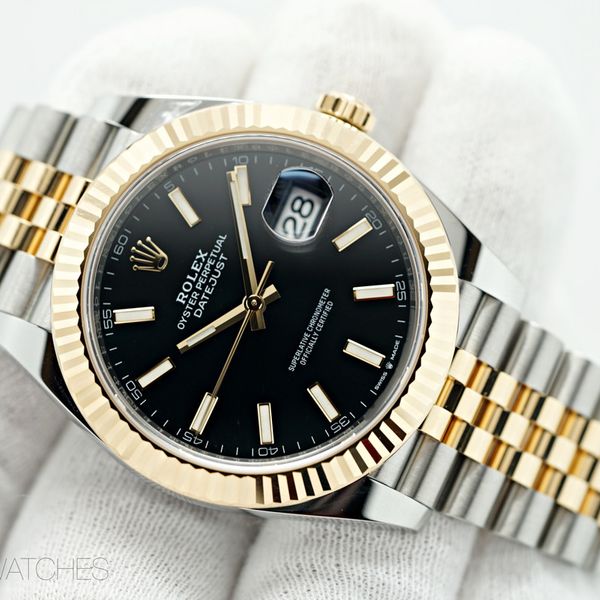 tw4b04700