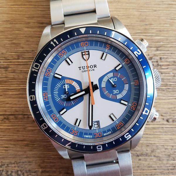 Montre Chronographe Monte Carlo VIP Cadran Nacre - Marque M&M, Occasion Unisexe