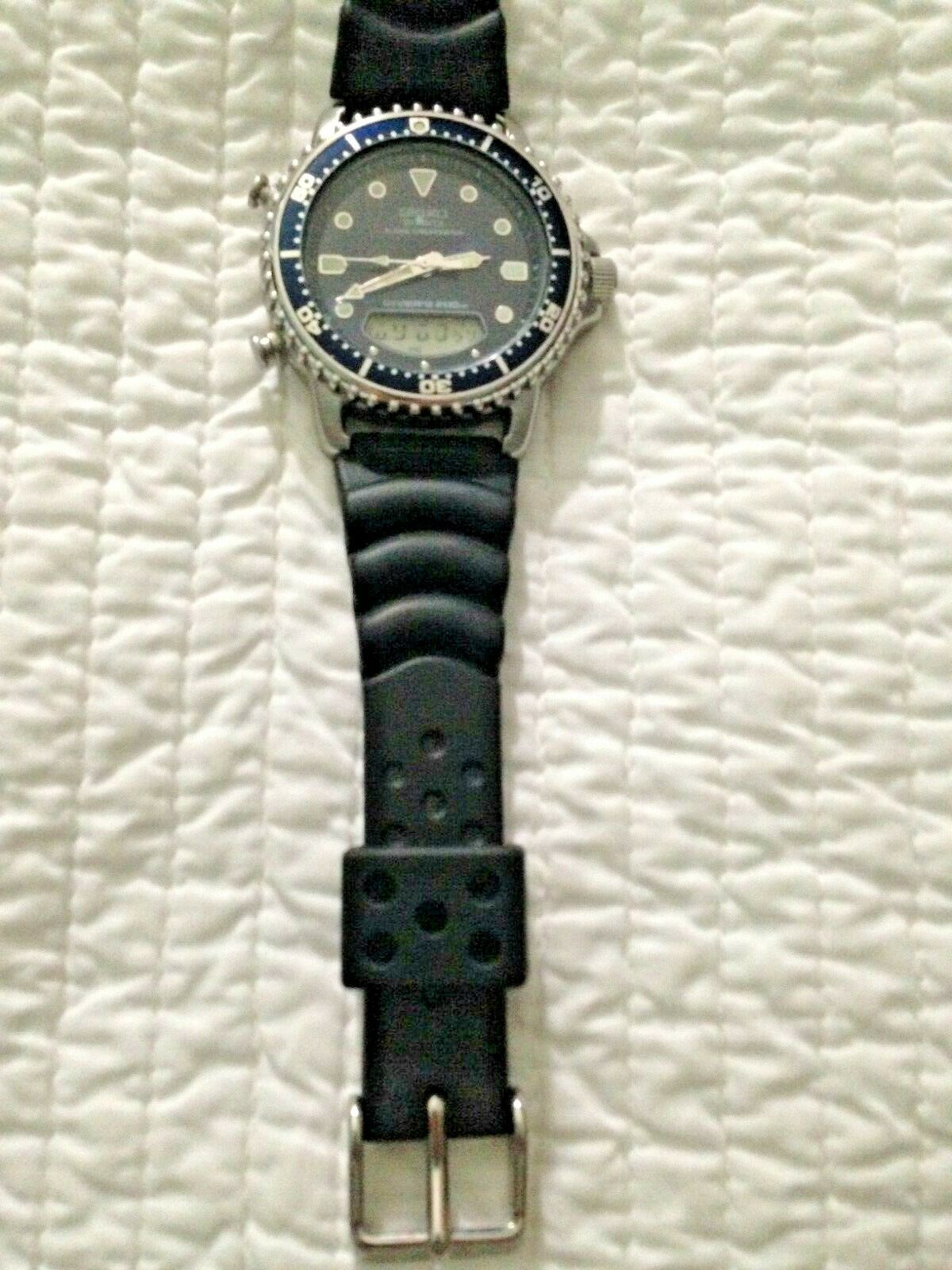 Montre Seiko Quartz Alarm H801-7028 Avec Boîtier Acier Inox - Occasion, Rétro Et Fonctionnelle