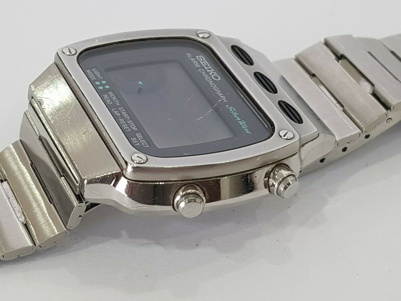 RARE Vintage Sport SEIKO A359 5020 Silver Wave LCD Mens Digital