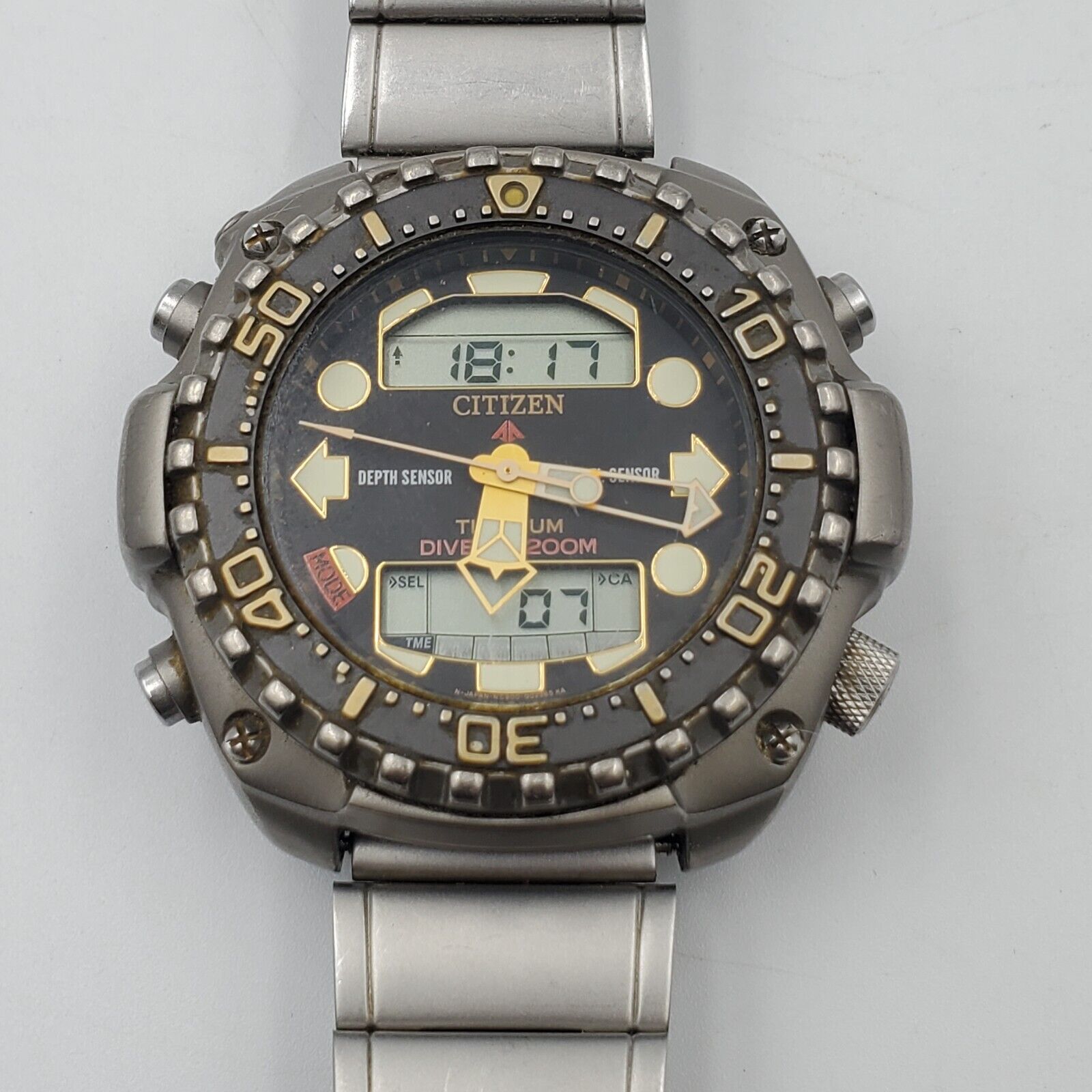 Citizen promaster deals c900 titanium