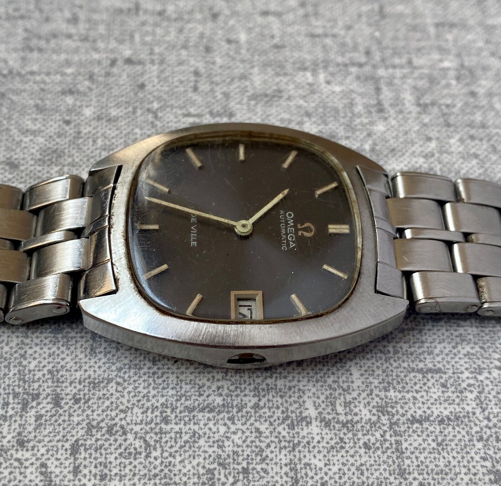 Omega Automatic De Ville Vintage Men's Watch Ref 162045 Cal