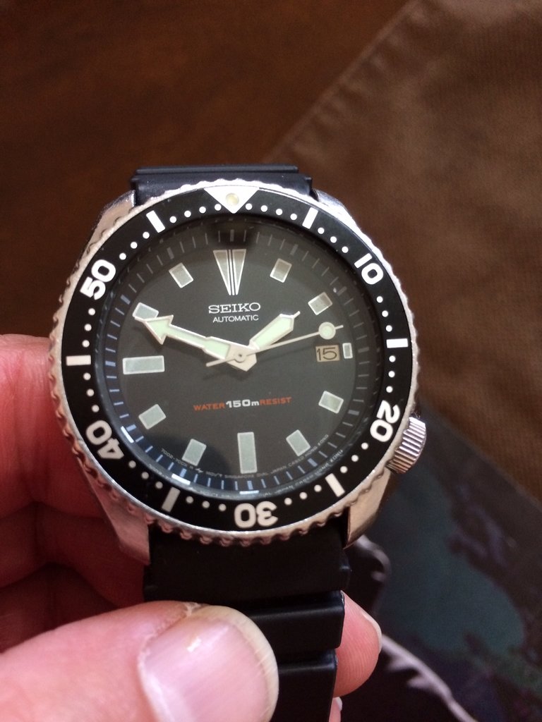 1993 SEIKO 7002-7009 2ND OWNER NEW STRAP & TUNA SHROUD | WatchCharts