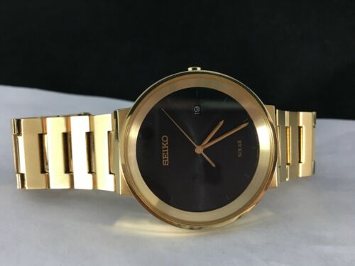 NEEDS REPAIR Seiko Men s Stainless Steel Solar Gold Watch SNE482