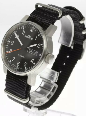 Fortis spacematic pilot discount professional