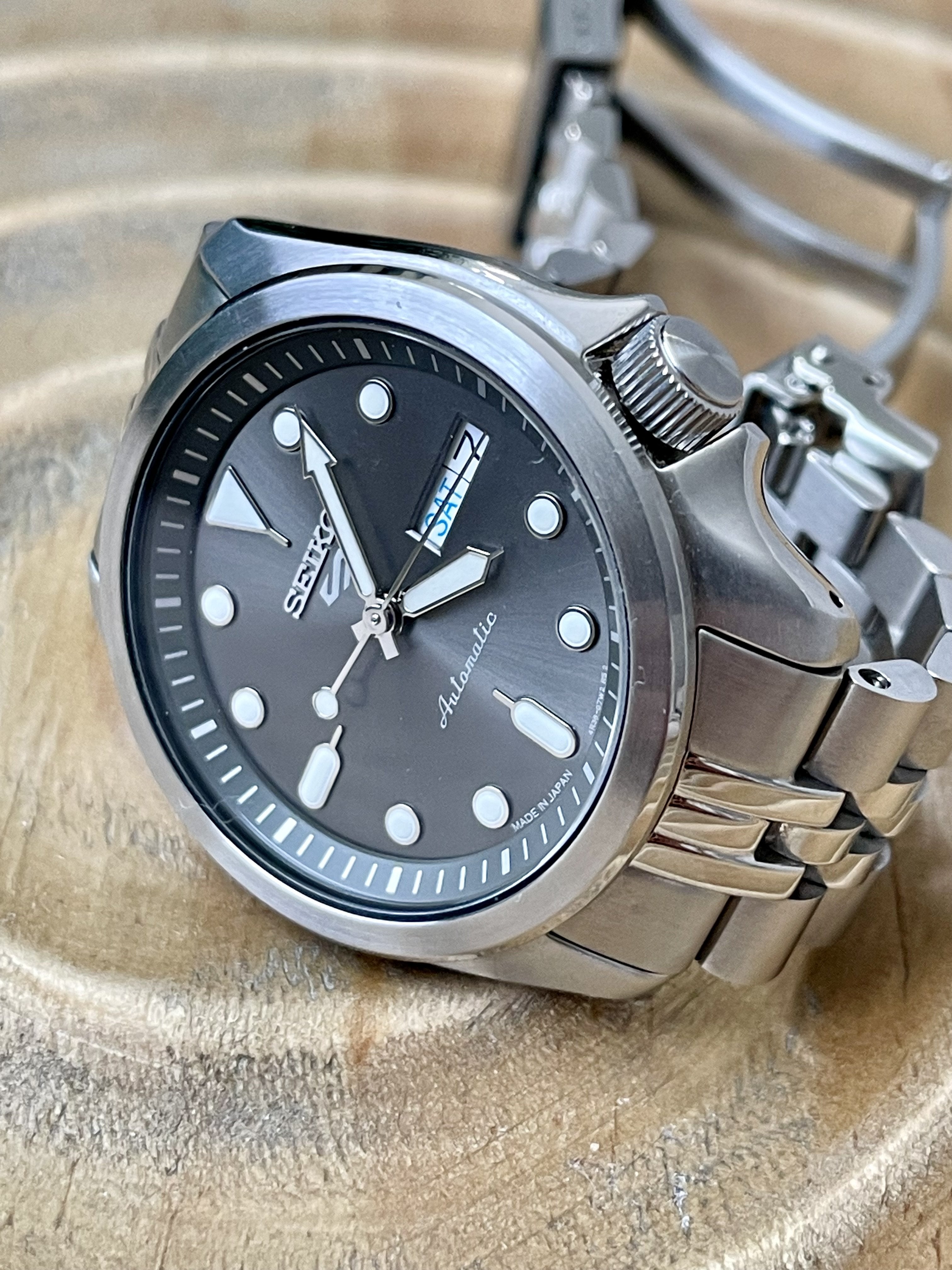 Seiko SRPE61 with Jubilee bracelet full kit in Warranty! | WatchCharts ...