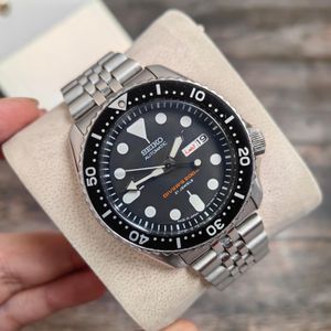 時計 SEIKO skx007 Seiko SKX007 Review | Teddy Baldassarre