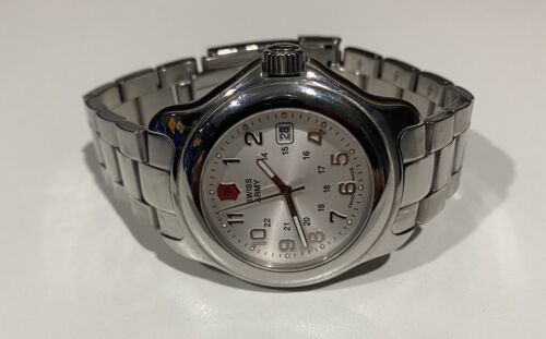 Victorinox swiss army men's chronograph officer stainless hot sale steel bracelet watch 42mm