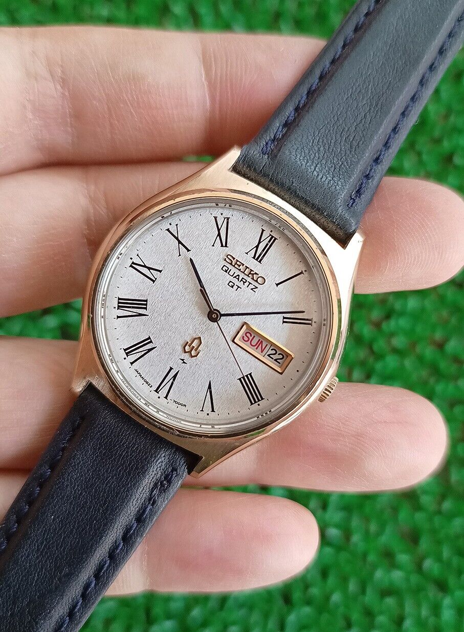 RARE VINTAGE SEIKO QUARTZ QT 0823-7000-G ROMAN DIAL JDM GOLD TONE