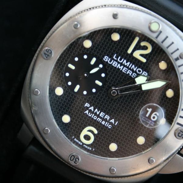 FS Panerai Luminor Submersible PAM 25 G serial last Tritium Dial