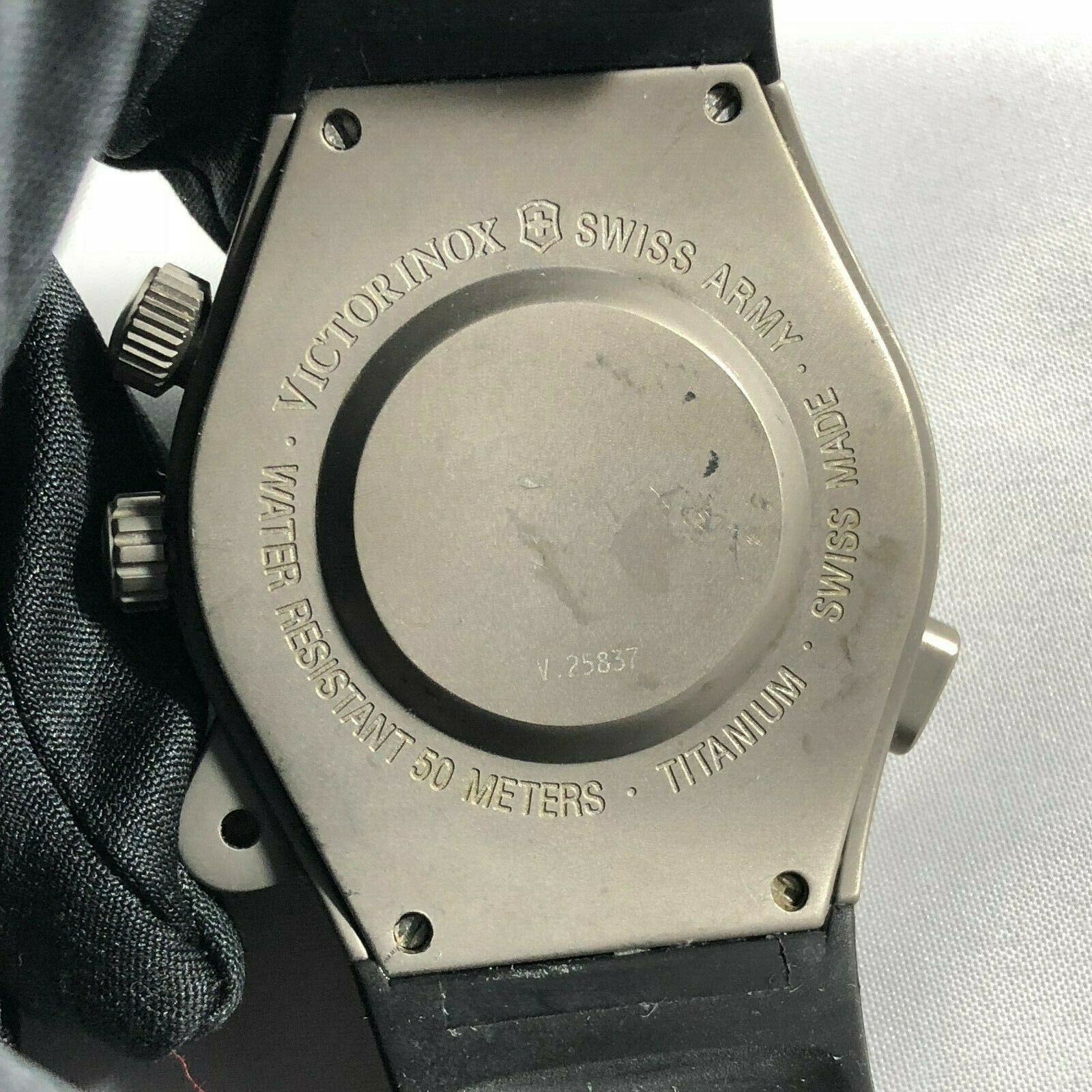 Victorinox Swiss Army ST 5000 Digital Compass Titanium Quartz