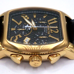 Invicta shop tonneau watch