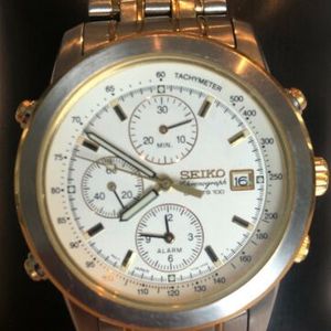 Vintage Seiko 7T32-7089 Chronograph Men's Watch- Runs Well, Good Condition  | WatchCharts
