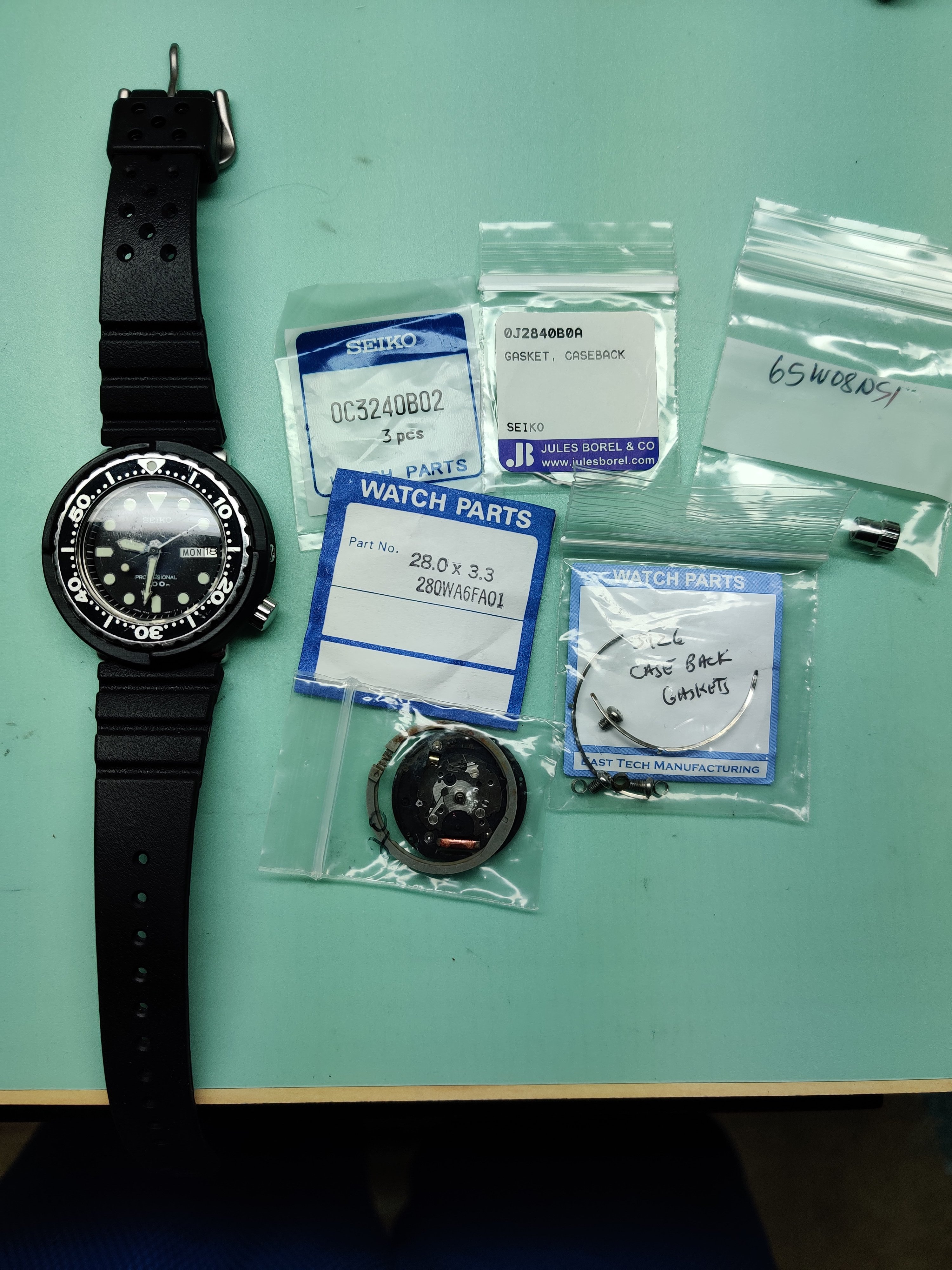 FS Seiko 7c43 6020 Mini Tuna WatchCharts