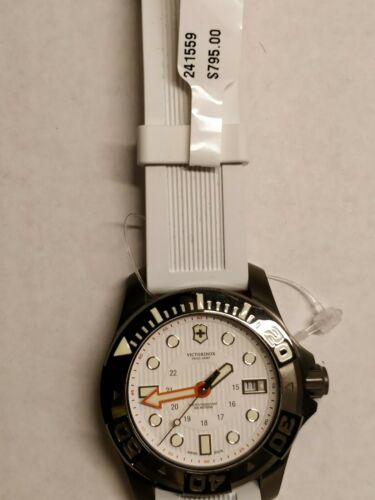 Victorinox Swiss Army White Dial Silicone Strap Men s Watch 241559