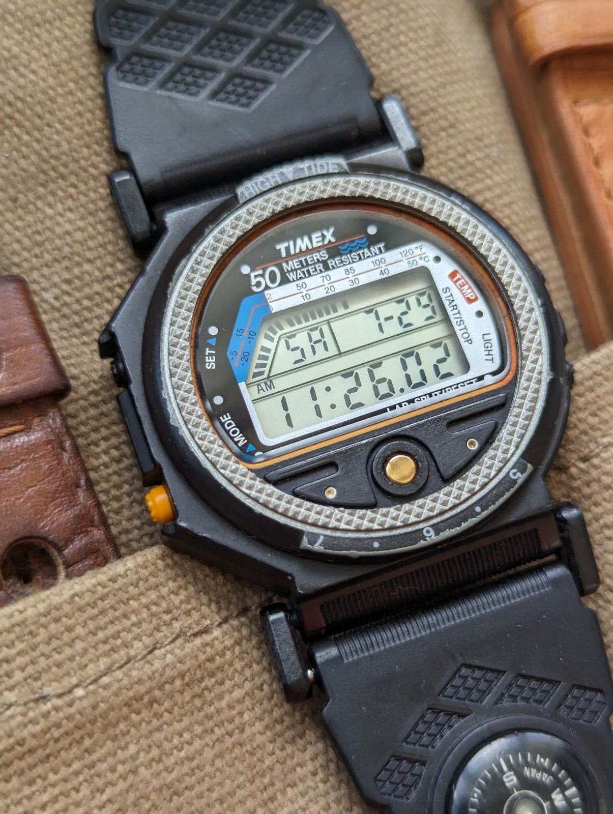 1991 Timex Blazer 707 Vintage Digital Watch Temp High Tide Light *NO BAND/STRAP Timex Blazer 707 Vintage Digital Watch - RARE! - Temp, High  main image 3