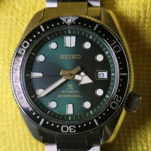 Seiko Scuba Ladies Watch 7N85-0A10 200M Diver Stylish Waterproof