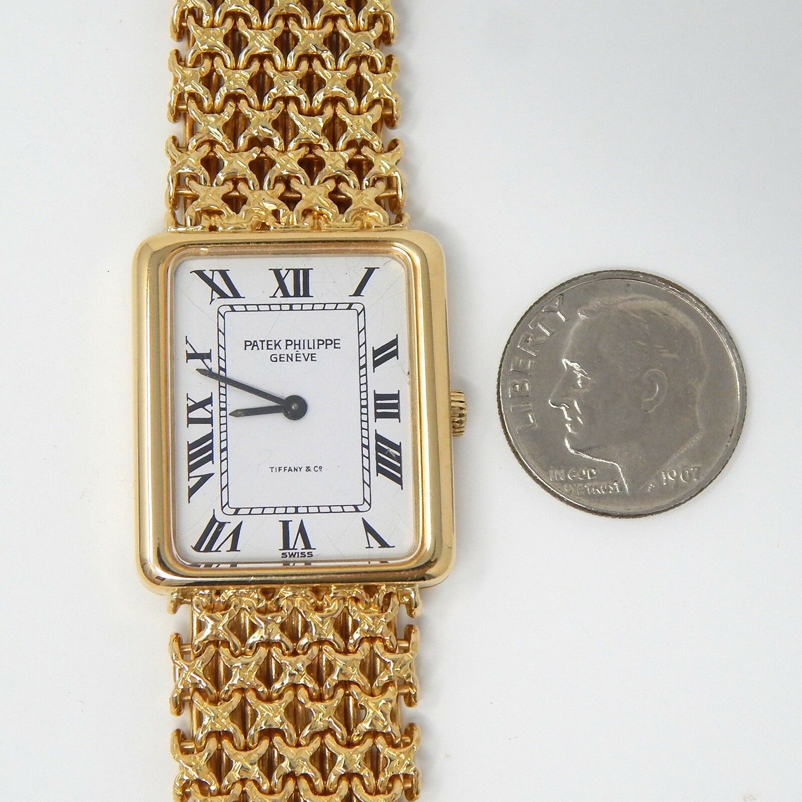 PATEK PHILIPPE  REFERENCE 4224/1 A YELLOW GOLD RECTANGULAR