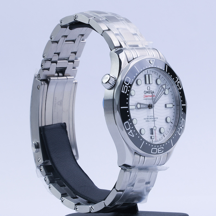 omega seamaster 300m white