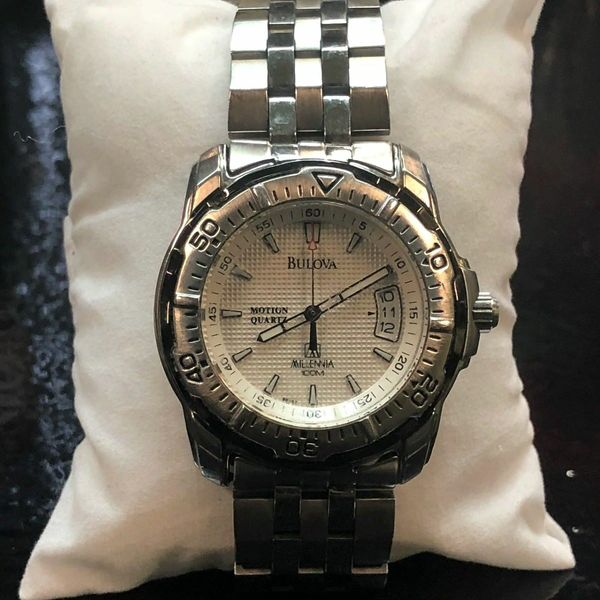 bulova t9