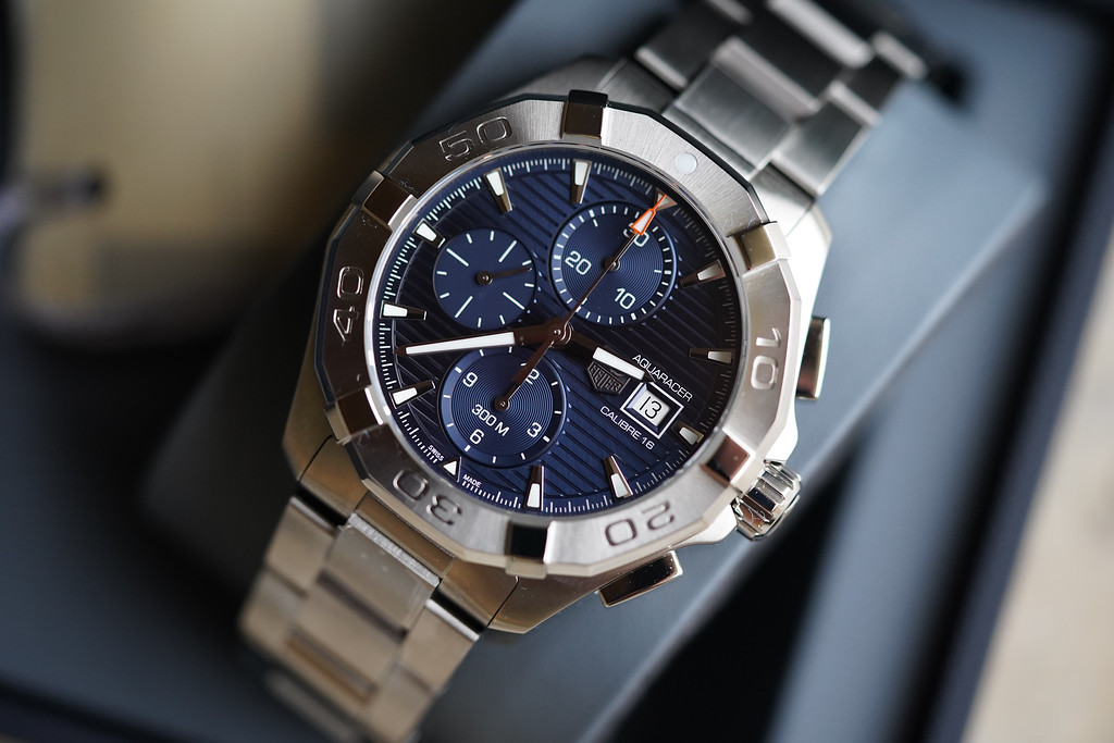 tag heuer aquaracer cay2112