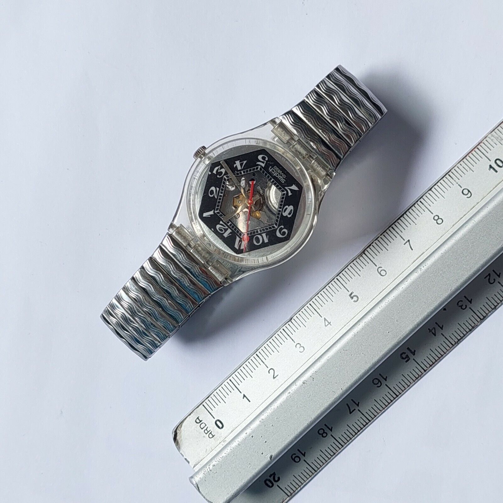 Swatch watch Weightless GK 229 1996 | WatchCharts Marketplace