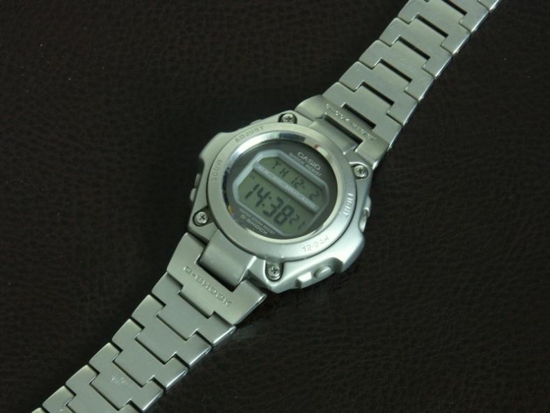 dw 8900 g shock