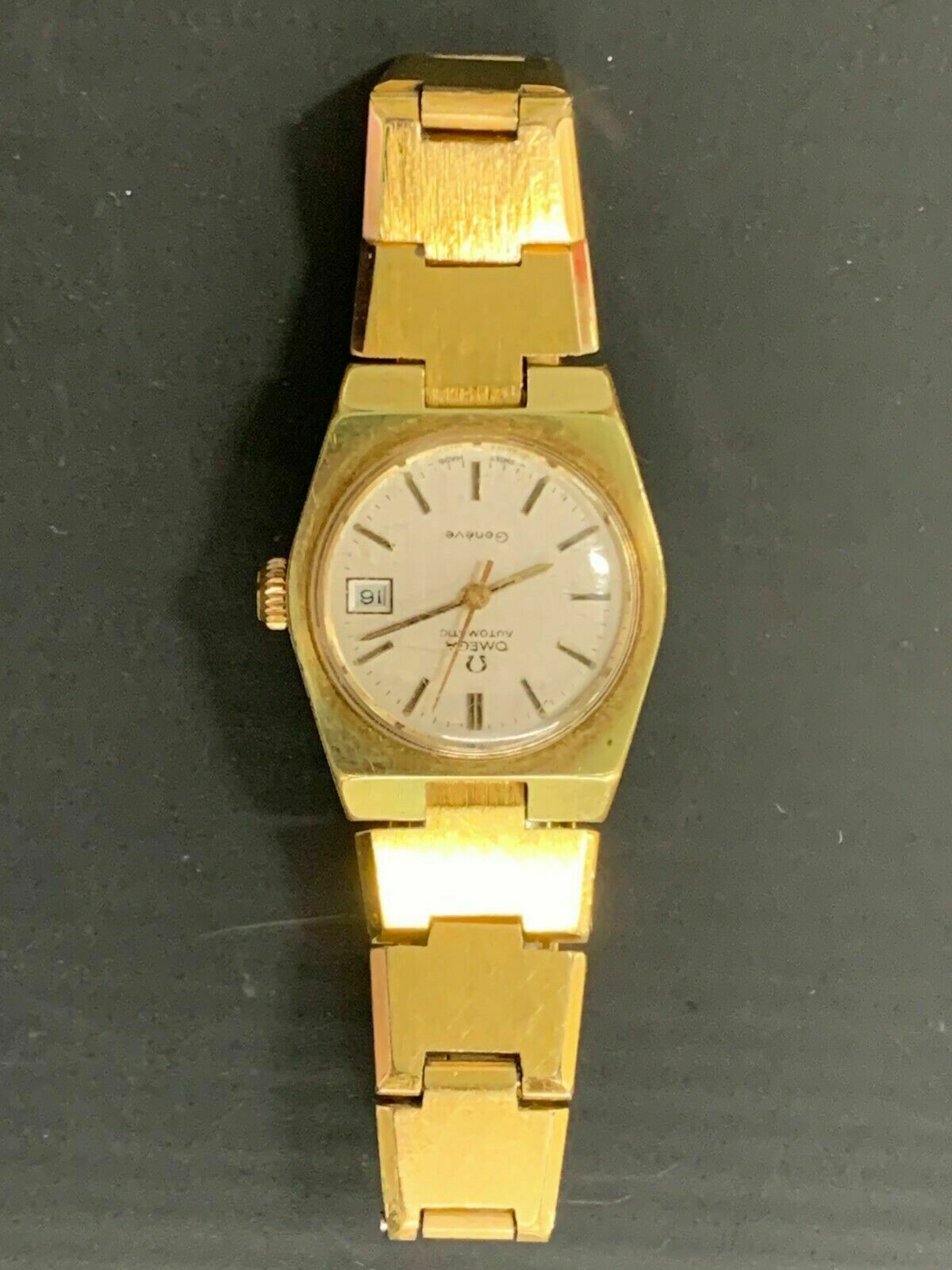 VINTAGE OMEGA GENEVE WATCH 566.0048 AUTOMATIC DATE