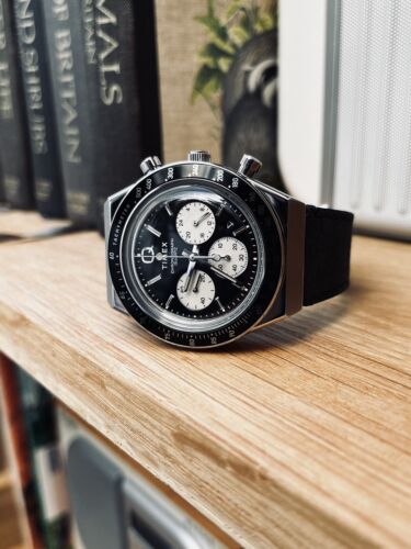 Q Timex Chronograph 40mm Leather Strap Watch (Sold Out) | WatchCharts