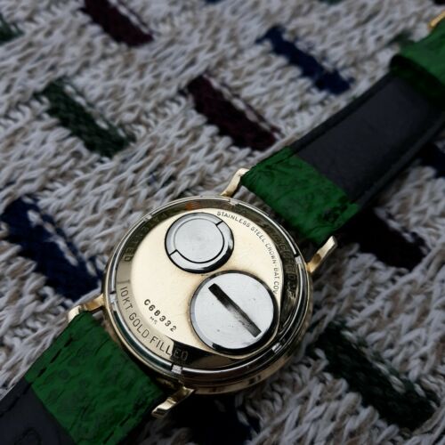 Bulova accutron outlet spaceview m5