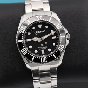 Grand Seiko Quartz Diver SBGX117 For Sale | WatchCharts Marketplace