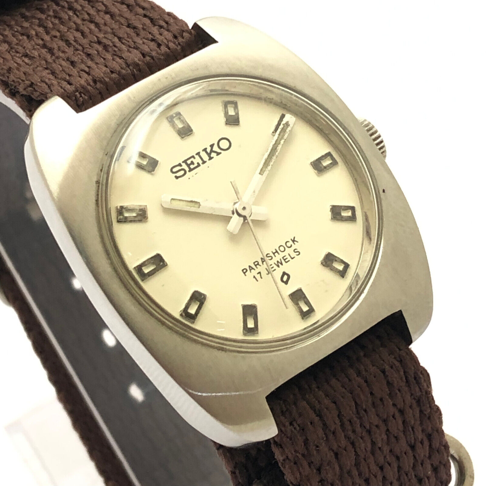 Vintage Style Seiko 66 6000 PARASHOCK 17 Jewels Japan Winding Mens