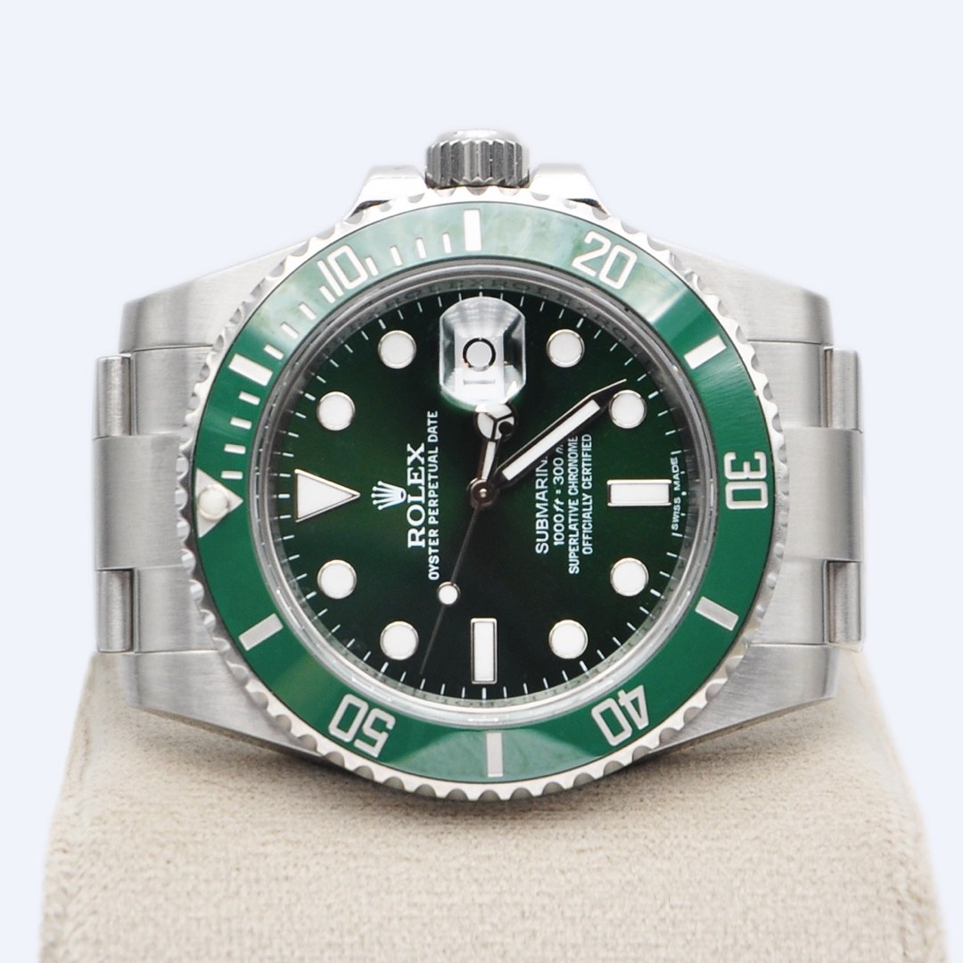 2015 Rolex Submariner Date Hulk 40mm 116610LV Green Dial