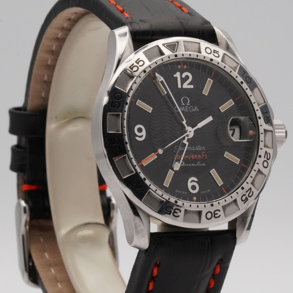 Omega seamaster sale kinetic