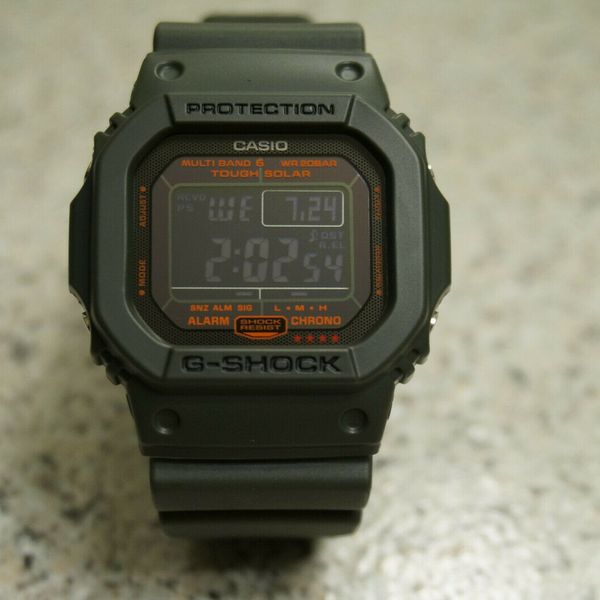 CaSiO G-sHoCk GWM5610KG-3 Multiband Solar Gshock GW-M5610 5600KG