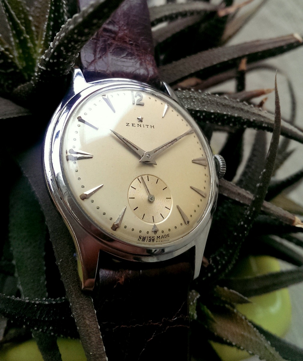 Vintage Zenith cal. 126-6 -very good cond.- | WatchCharts Marketplace