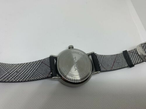 timex tw2r38000
